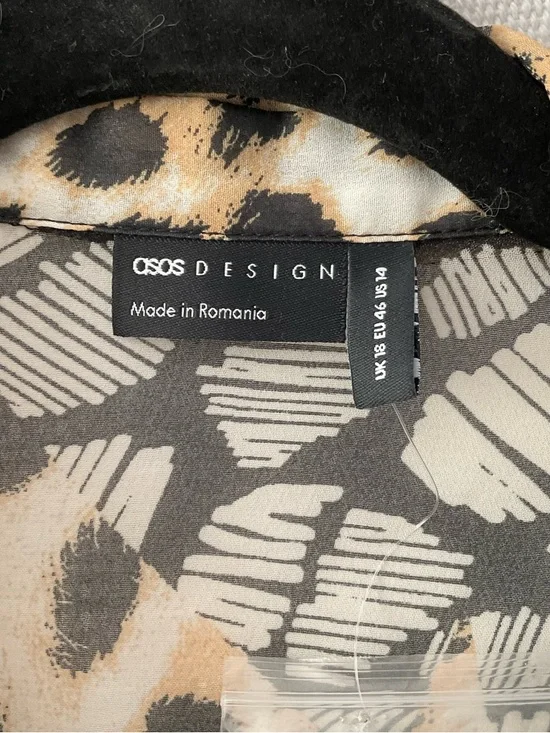 ASOS Leopard Print Mixed Pattern Button-Up Blouse in Black, White, Tan - Picture 2 of 7